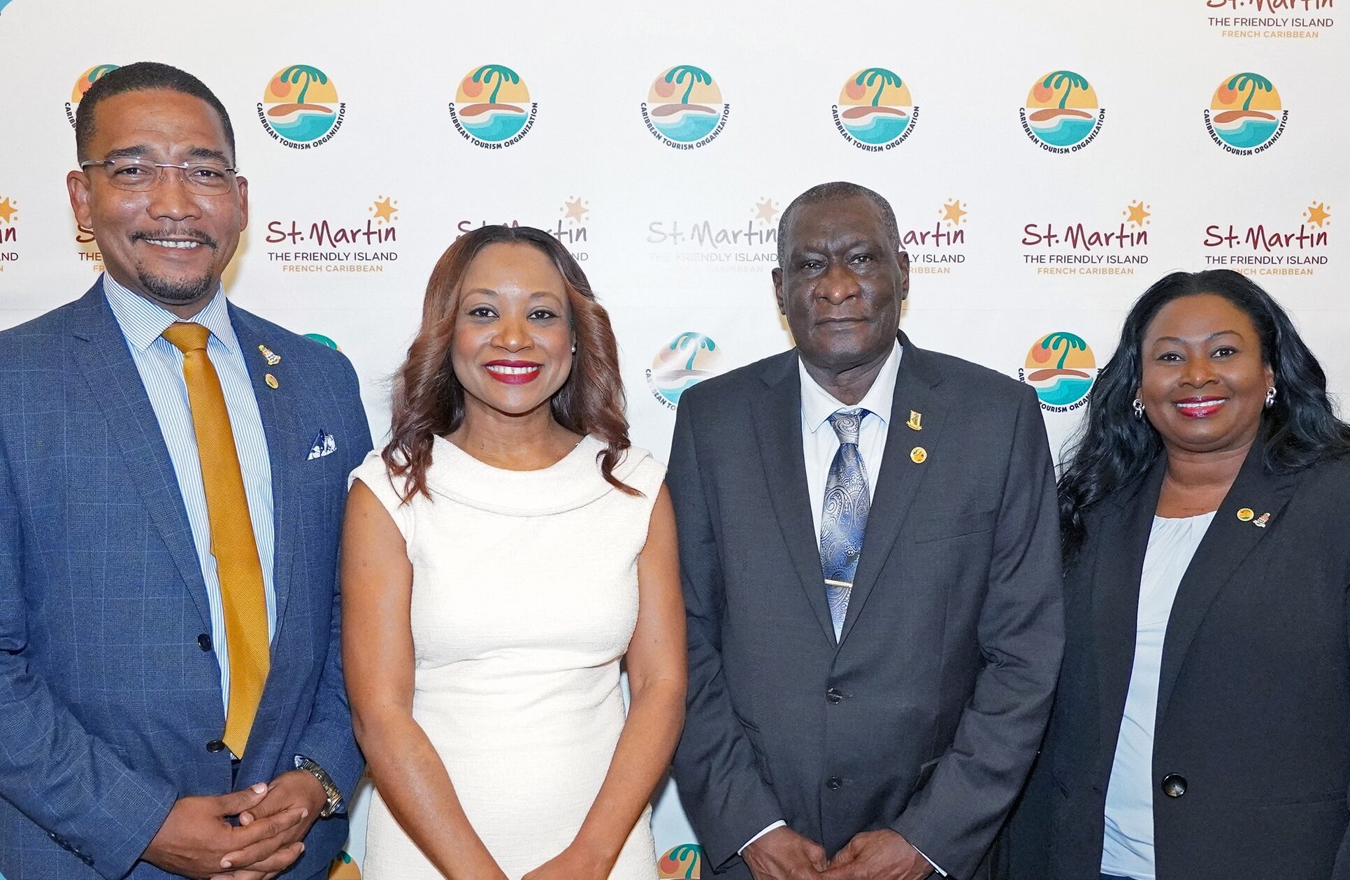 Premier joins regional leaders for tourism meetings in Saint Martin